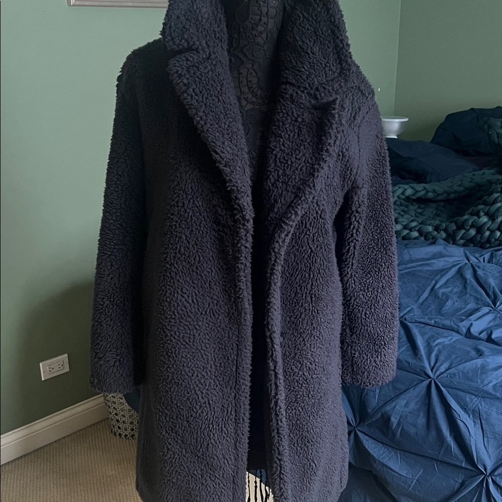 Uniqlo Women's Black Teddy Coat